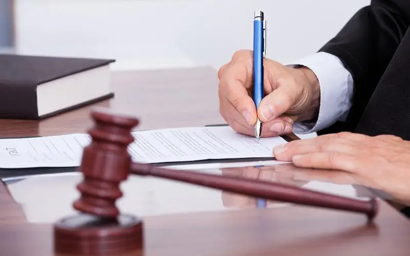 Tips to hire immigration lawyers in Vaughan